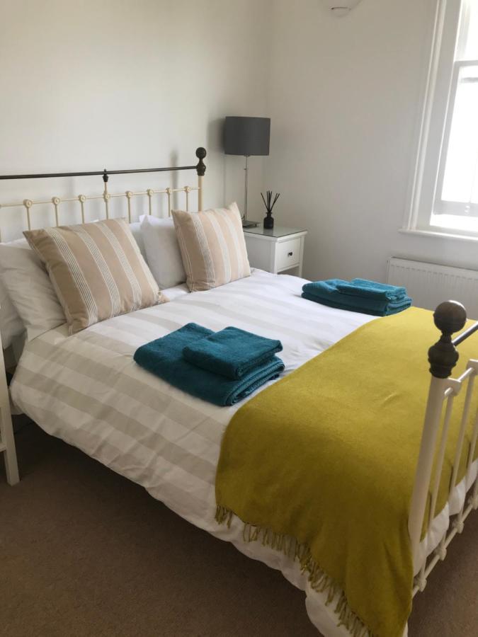 Tree Tops Apartment In Tunbridge Wells Esterno foto