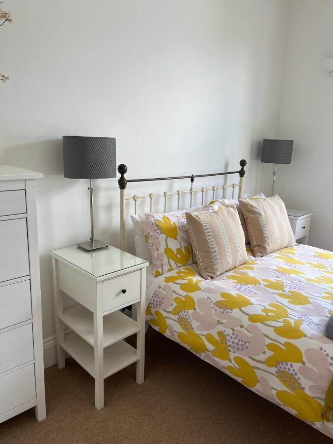Tree Tops Apartment In Tunbridge Wells Esterno foto